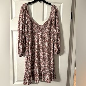 Hollister Dress Medium